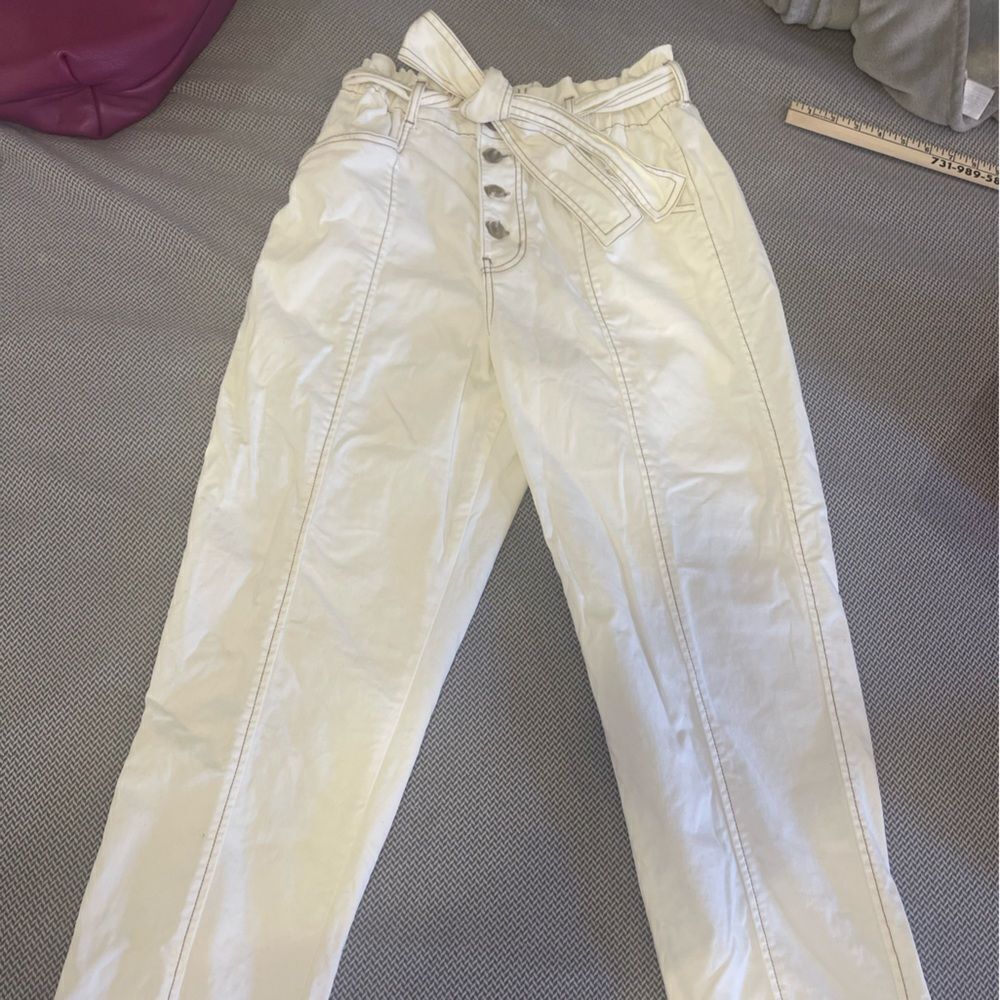 Trouser Jeans ecru with tan contrast stitching
